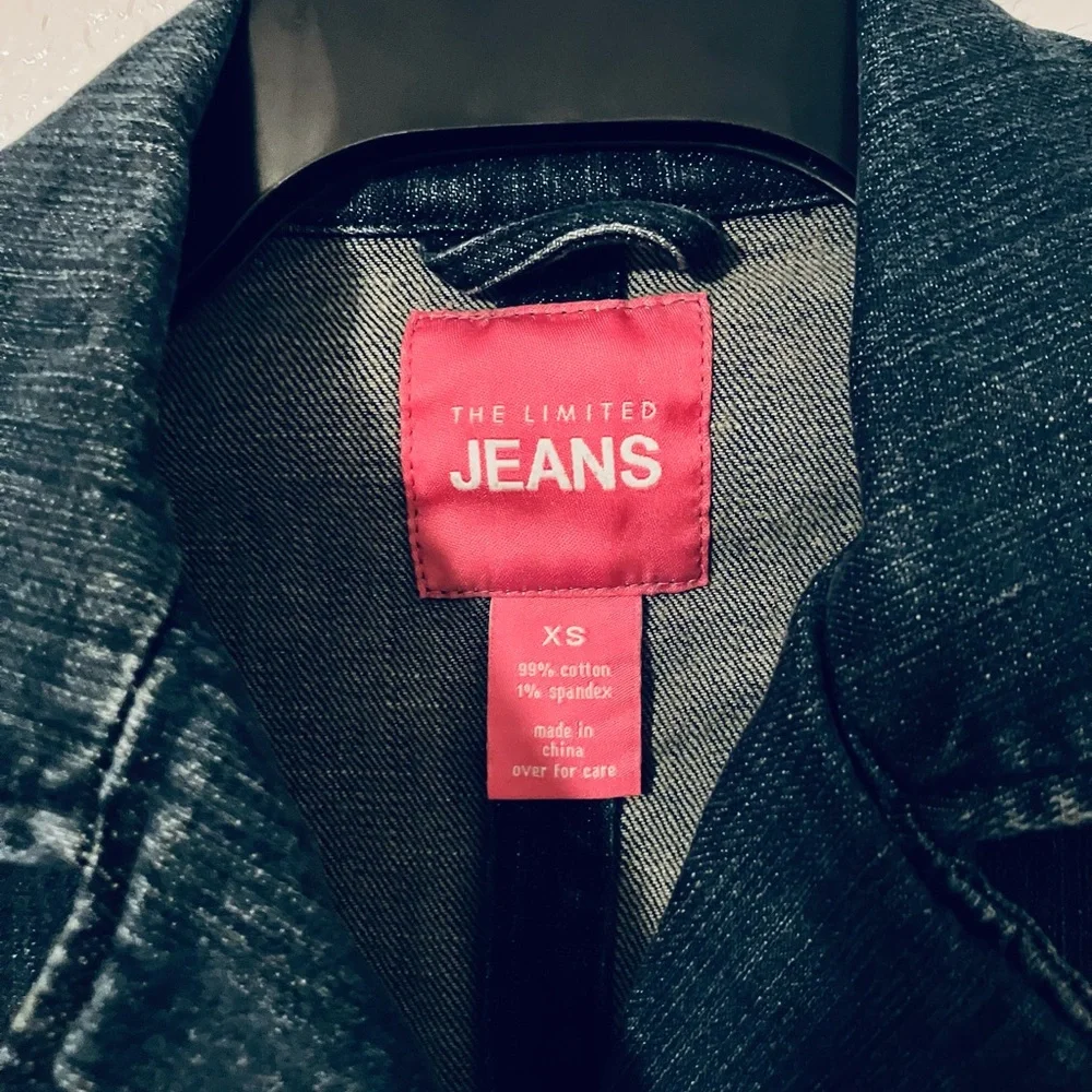 The Limited Jean Jacket (Dark Wash) - Picture 3 of 3